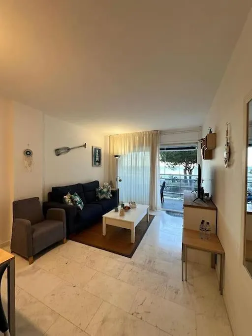 Unique Apartment With Direct Sea View Along The Beach In S'Abanell Central Park Blanes 0*,