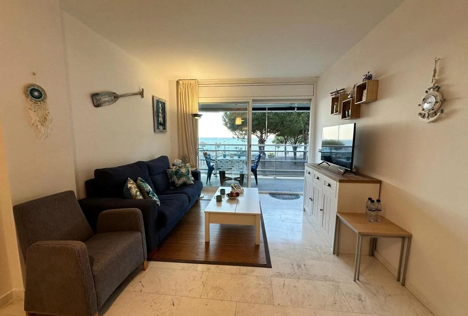 Unique Apartment With Direct Sea View Along The Beach In S'Abanell Central Park Blanes
