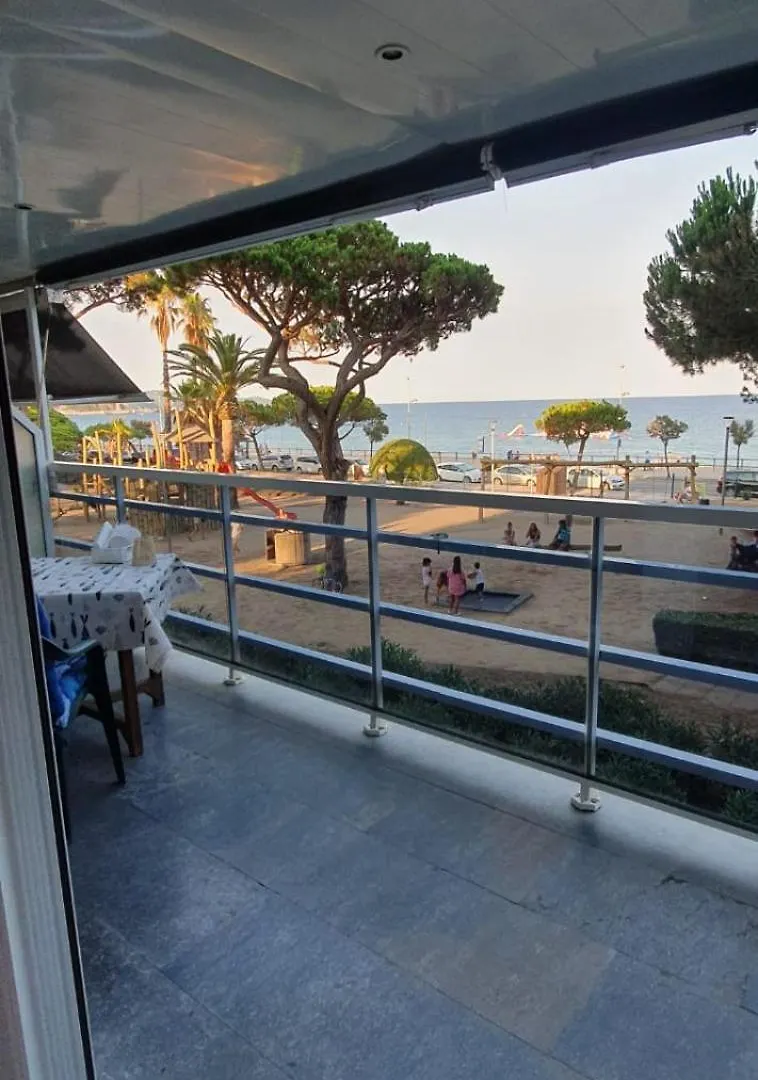 Unique Apartment With Direct Sea View Along The Beach In S'Abanell Central Park Blanes